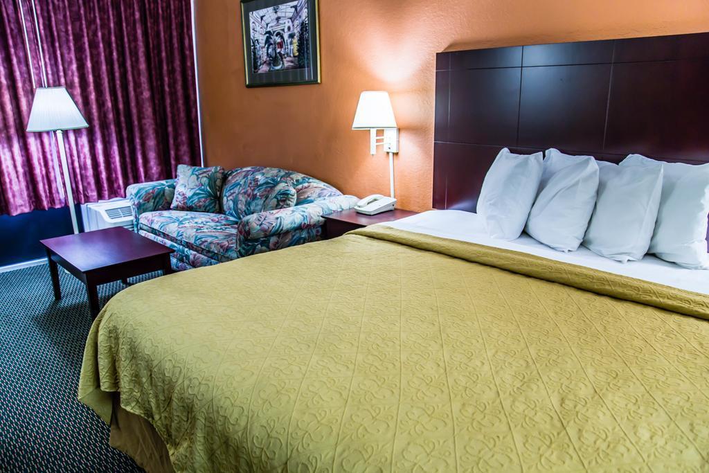 Quality Inn Bradenton - Sarasota North Εξωτερικό φωτογραφία